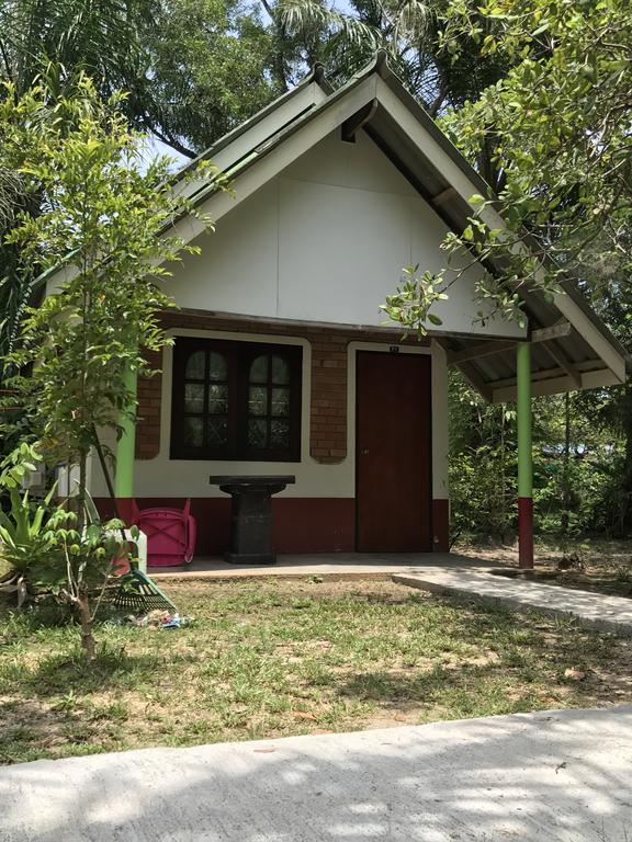 Cashew Nut Bungalows 호텔 Ao Nang 외부 사진