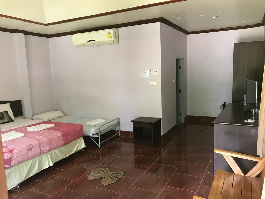 Cashew Nut Bungalows 호텔 Ao Nang 외부 사진