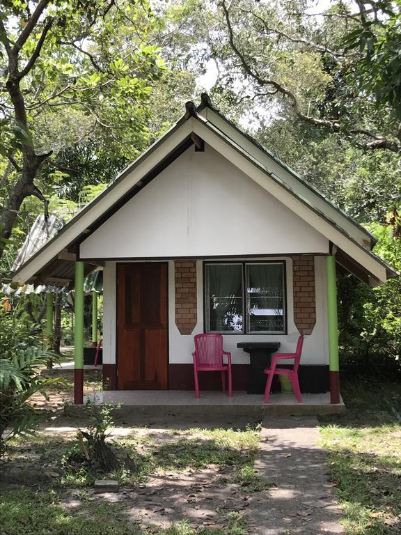 Cashew Nut Bungalows 호텔 Ao Nang 외부 사진
