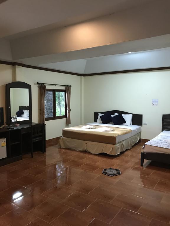 Cashew Nut Bungalows 호텔 Ao Nang 외부 사진