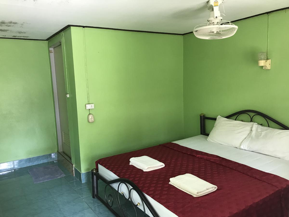 Cashew Nut Bungalows 호텔 Ao Nang 외부 사진